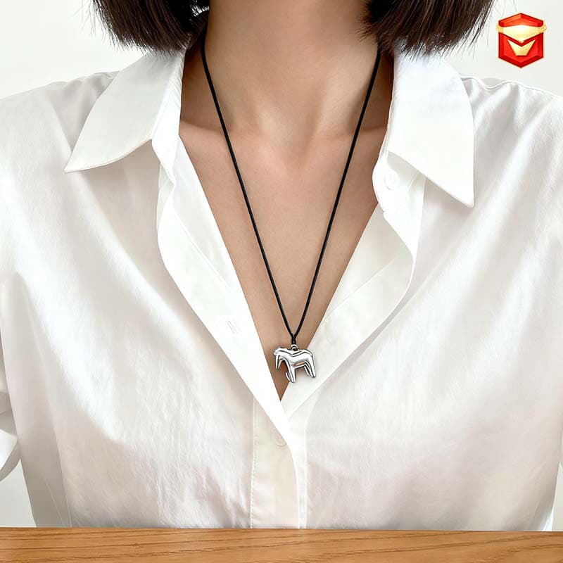 Cross-Border 2026 New Year Limited Silver Stereo Pony Leather Rope Long Necklace Women's High-End Animal Sweater Chain
