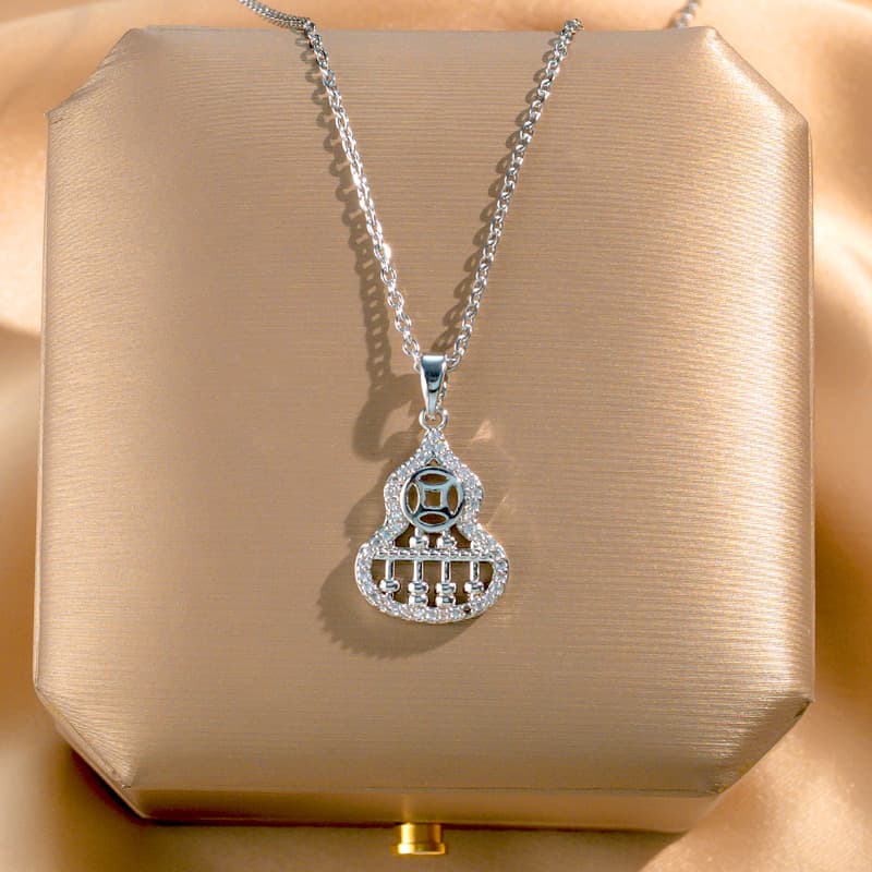 Silver Hollow Gourd Abacus Necklace Fashion Light Luxury Versatile Titanium Steel Clavicle Chain Personalized Design Jewelry Wholesale