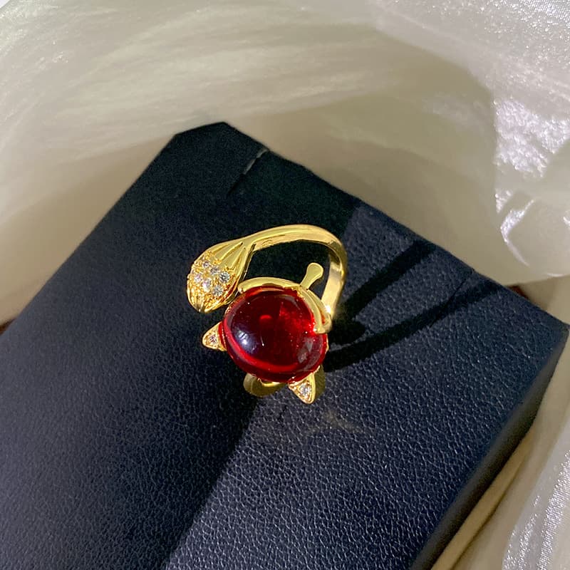 European and American Simple Inlaid Zircon Gold Fox Ring Women's Ruby ​​Versatile High-End Copper Gold-Plated Hand Jewelry Wholesale