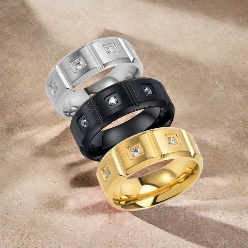 New personalized diamond-encrusted titanium steel ring niche high-end fashion light luxury ring trendy men's non-fading jewelry wholesale