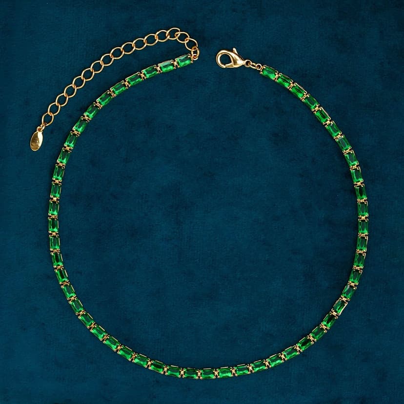 New French Court Style Fashion Temperament Necklace for Women, Qingdao Vintage Jewelry Collarbone Chain, Niche Light Luxury with a High-End Feel