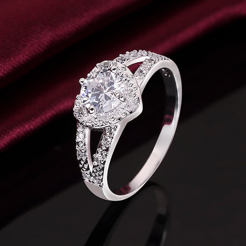 Fashion heart-shaped ring AliExpress Ebay foreign trade hot sale silver plated female ring European and American zircon ring