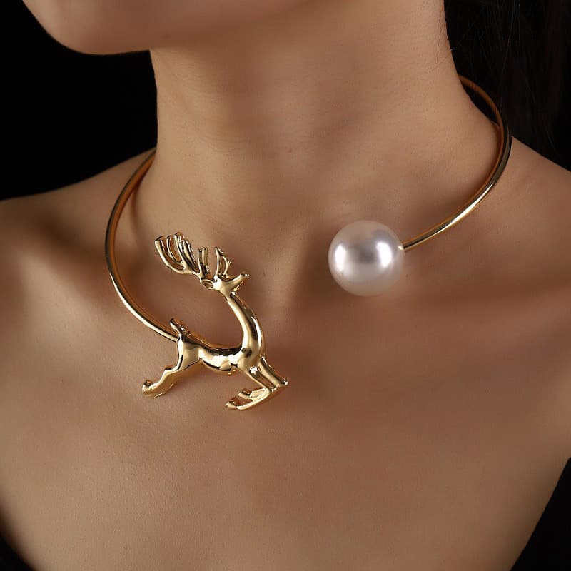 1 Stylish and Simple Christmas Deer Personalized Open-Ended Collar and Curtain Buckle Dual-Use Item