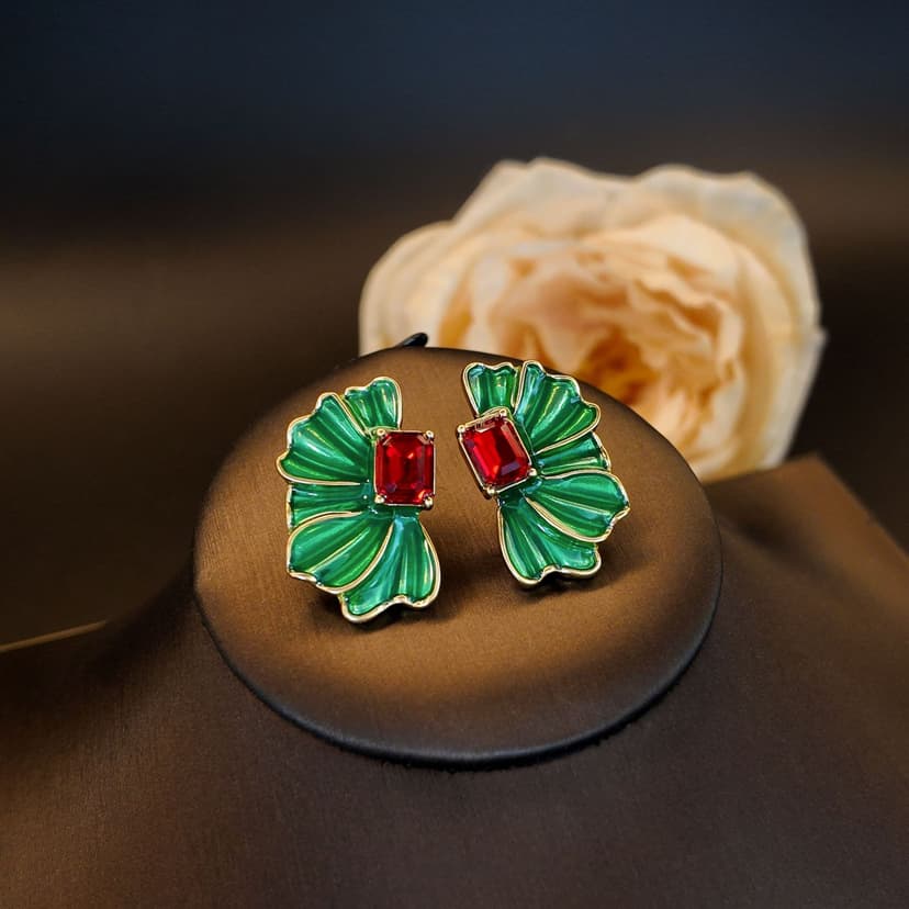 High-end sense retro green enamel painted ruffled red rhinestone earrings women's temperament fashion jewelry wholesale