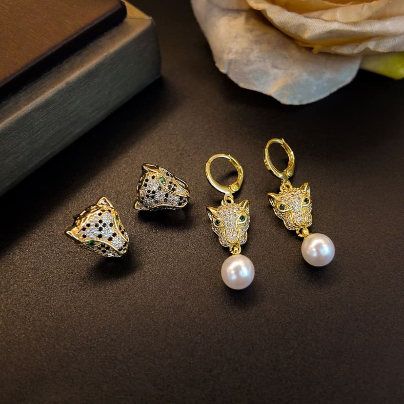 Vintage black diamond three-dimensional leopard head earring white diamond pearl earring female personality fashion compact commuter jewelry wholesale