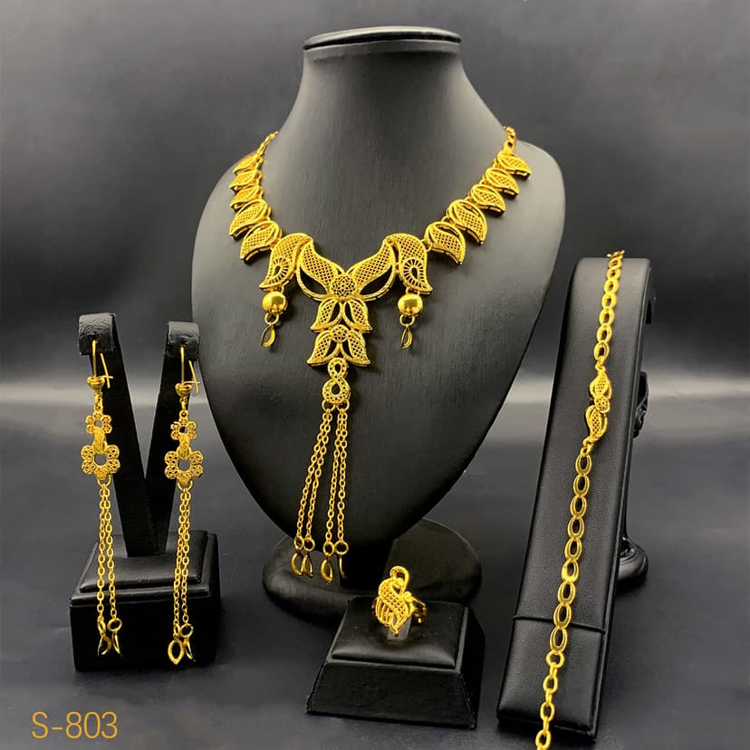 Dubai Bride 24K Gold Plated Jewelry suit Nigeria Necklace Earrings Ring Bracelet Four Piece Set Jewelry