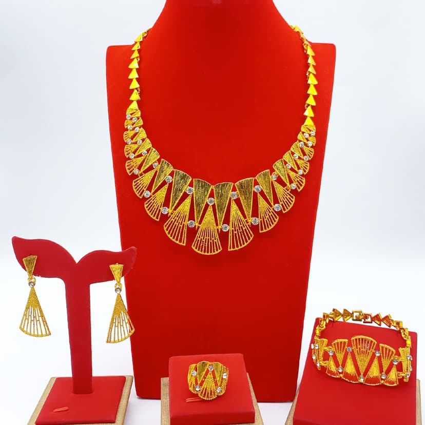 Hot Selling recommend Dubai 24k gold plated necklace bracelet earrings suit Middle East African bridal necklace se